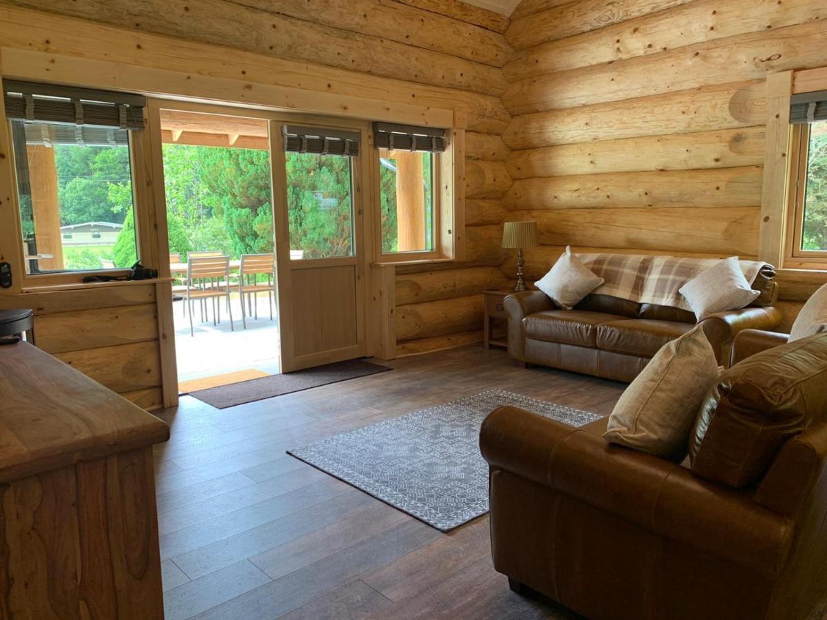 Ewes Water Log Cabins Langholm Luaran gambar