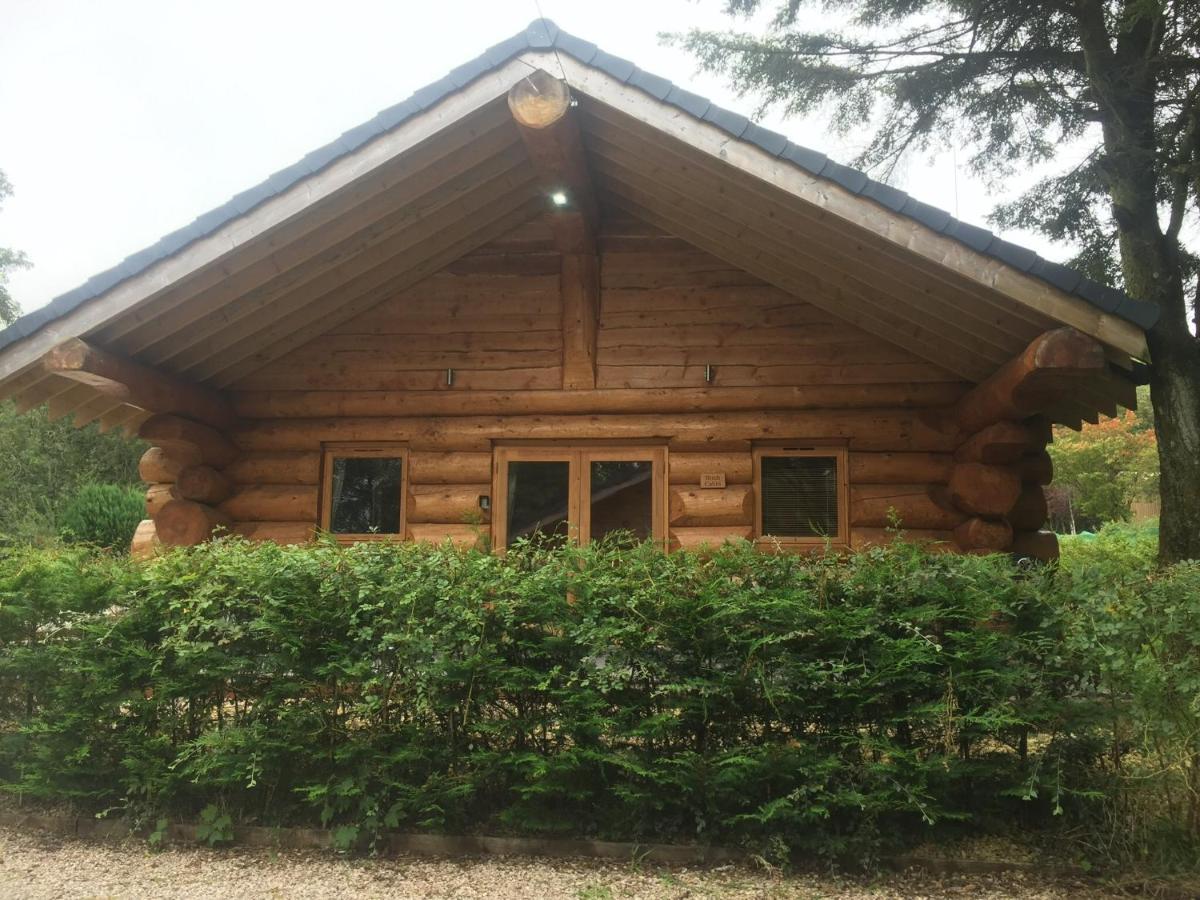 Ewes Water Log Cabins Langholm Luaran gambar