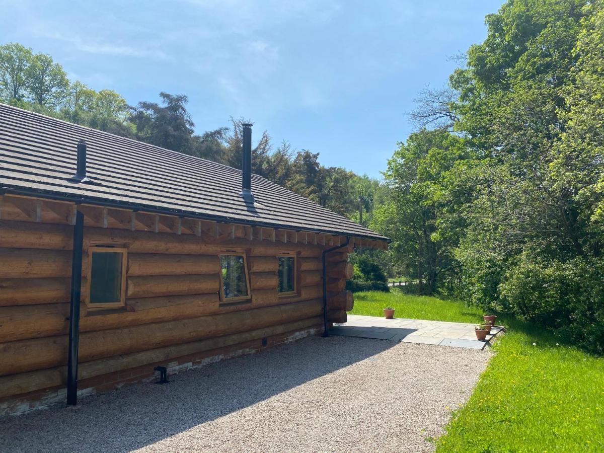 Ewes Water Log Cabins Langholm Luaran gambar