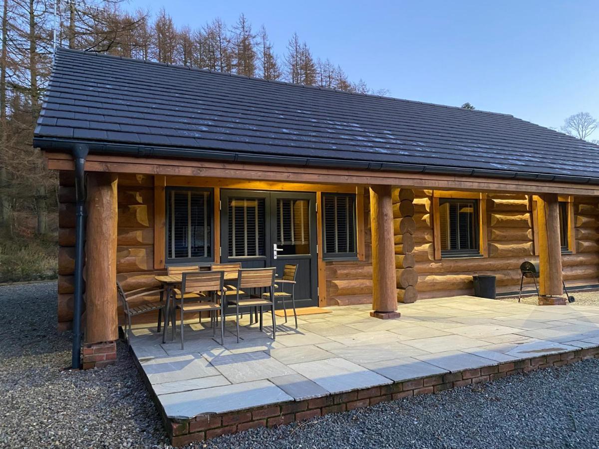 Ewes Water Log Cabins Langholm Luaran gambar