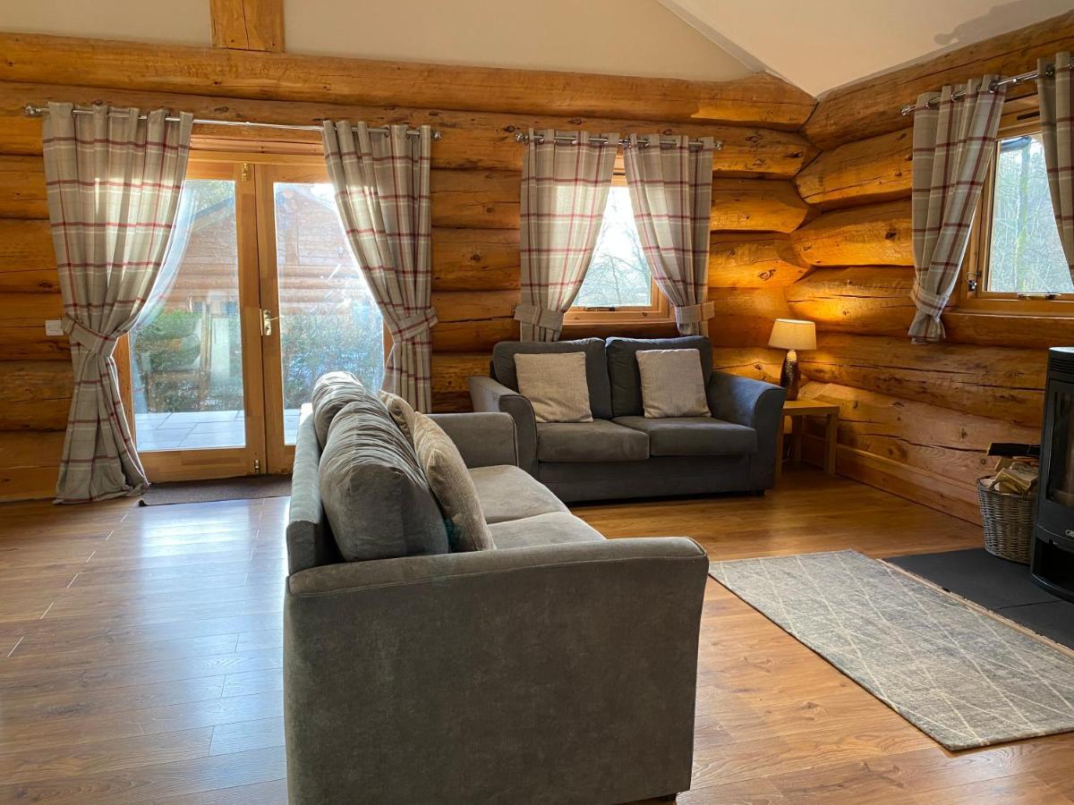 Ewes Water Log Cabins Langholm Luaran gambar