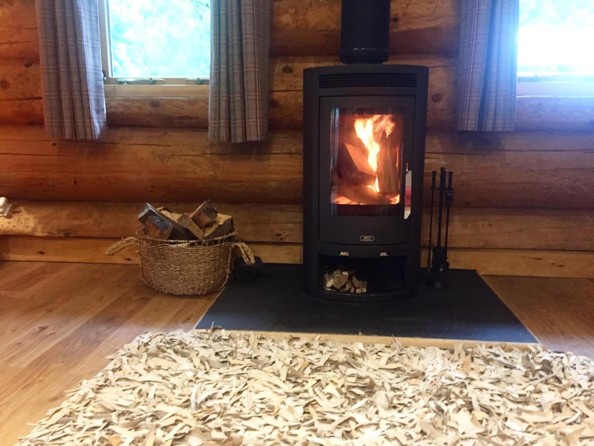 Ewes Water Log Cabins Langholm Luaran gambar