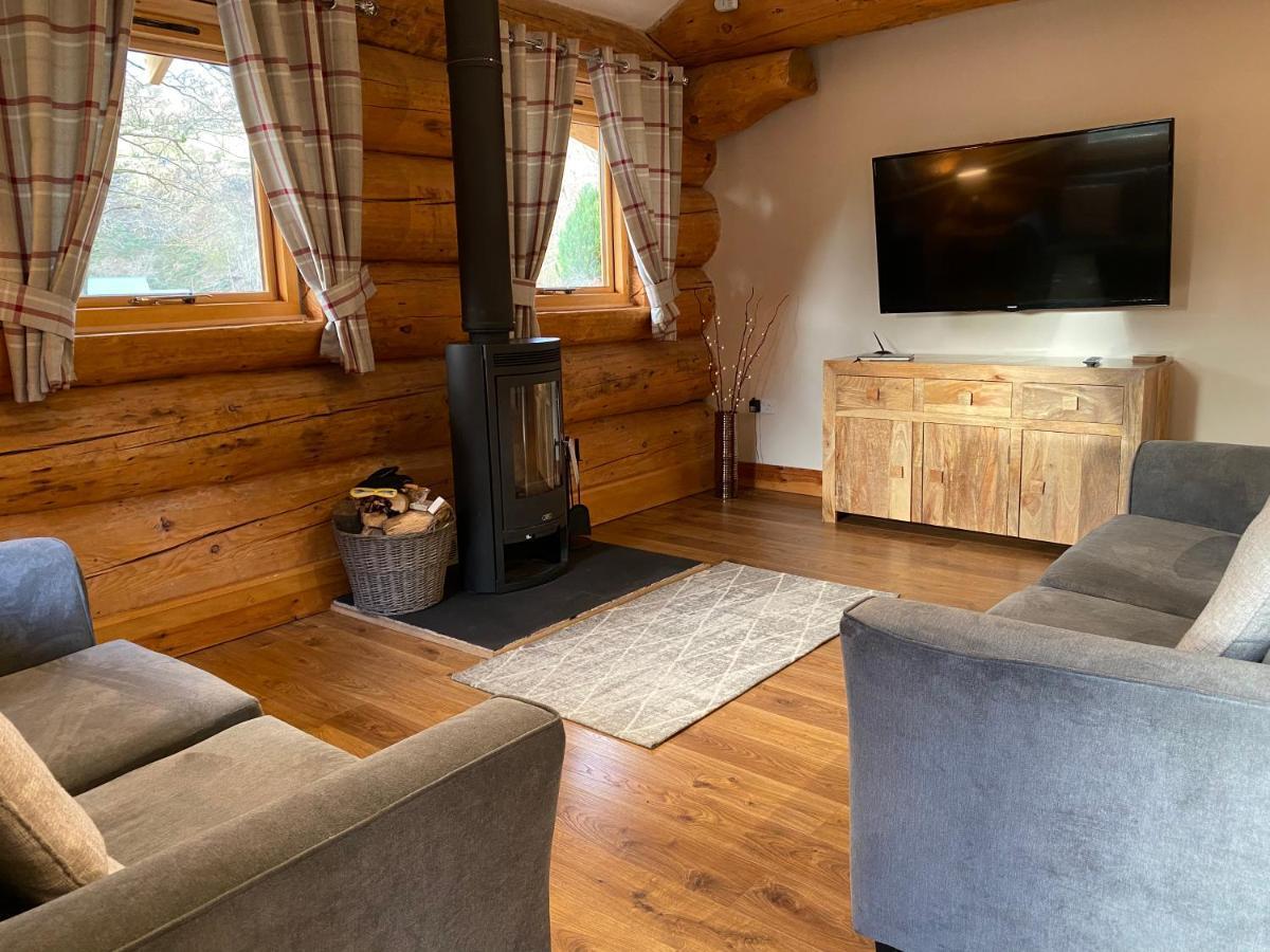 Ewes Water Log Cabins Langholm Luaran gambar